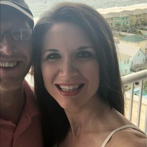 Meet your Posher, Joyce